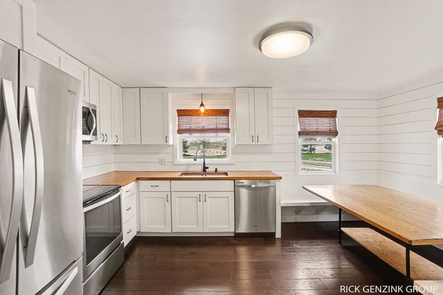 5257 146th Avenue, Holland, MI 49423