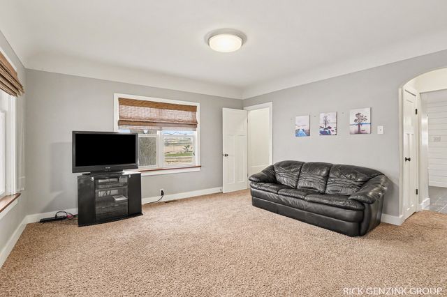 5257 146th Avenue, Holland, MI 49423