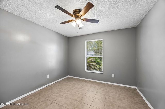 2586 SPRING LAKE Road W, Jacksonville, FL 32210