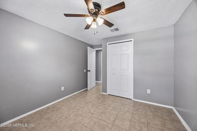 2586 SPRING LAKE Road W, Jacksonville, FL 32210