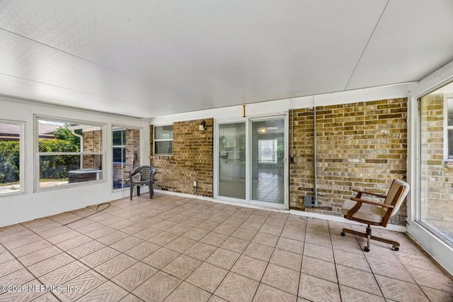 2586 SPRING LAKE Road W, Jacksonville, FL 32210