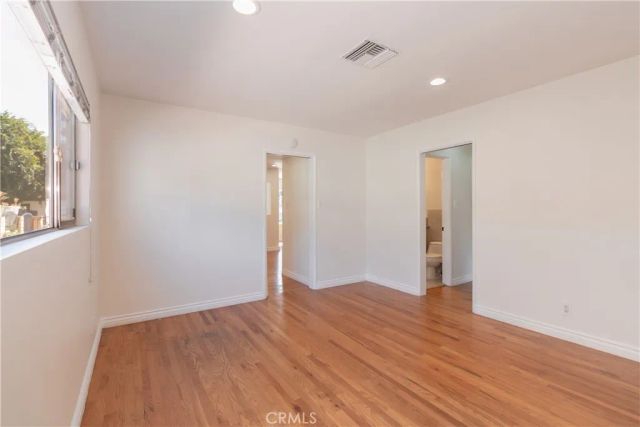 6045 Teesdale Avenue, North Hollywood, CA 91606