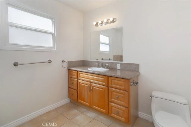 6045 Teesdale Avenue, North Hollywood, CA 91606