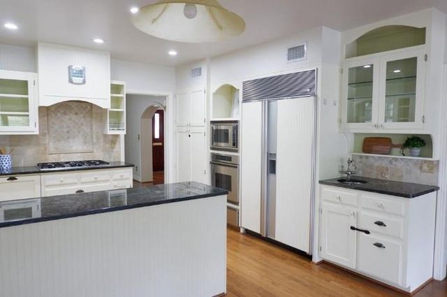 2203 Griswold LN, Austin, TX 78703