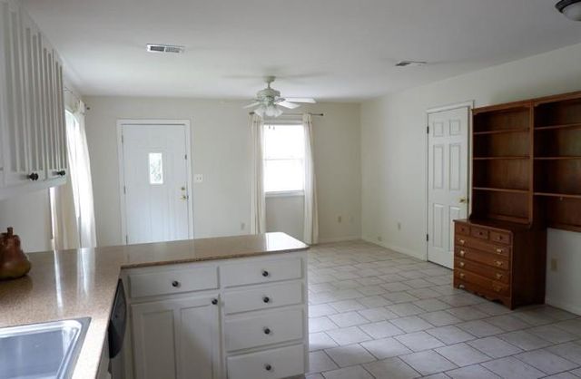 2203 Griswold LN, Austin, TX 78703