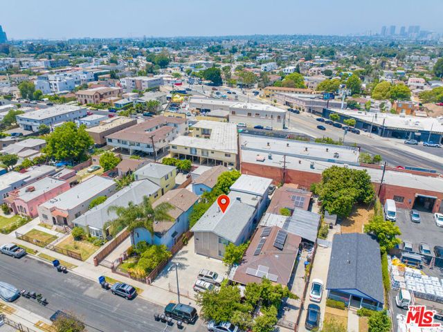 2037 S Burnside Avenue, Los Angeles, CA 90016