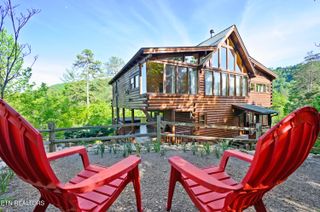 3040 Amanda Jane Way, Sevierville, TN 37862