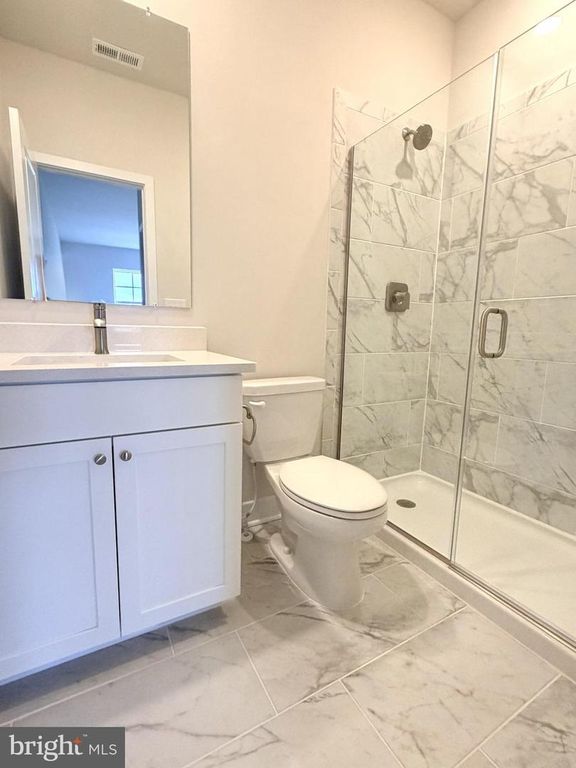 Image 10 of property listing at 2141 WINTERBERRY LN, Cambridge, MD 21613