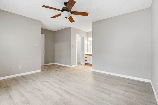 4502 Little River Inn Ln Apt 2501, Little River, SC 29566