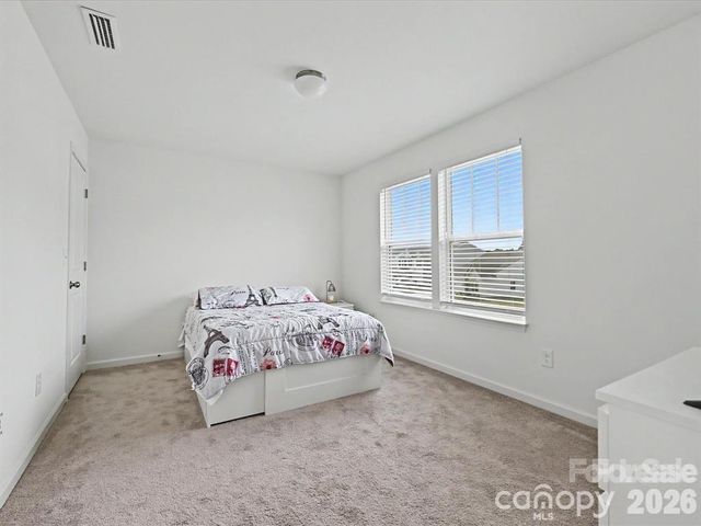 5125 Arbordale Way, Mount Holly, NC 28120