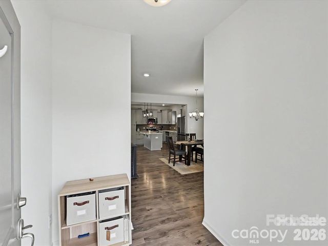 5125 Arbordale Way, Mount Holly, NC 28120