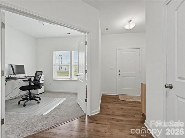 5125 Arbordale Way, Mount Holly, NC 28120