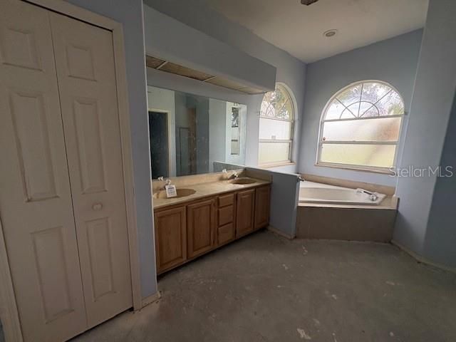 711 128TH STREET NE, Bradenton, FL 34212