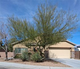 6112 Patriots Point Court, Las Vegas, NV 89108