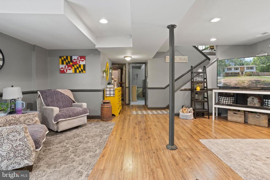 Image 24 of property listing at 26587 YOWAISKI MILL RD, Mechanicsville, MD 20659