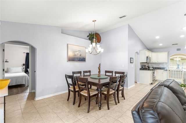 2208 SE 24TH TERRACE, Ocala, FL 34471