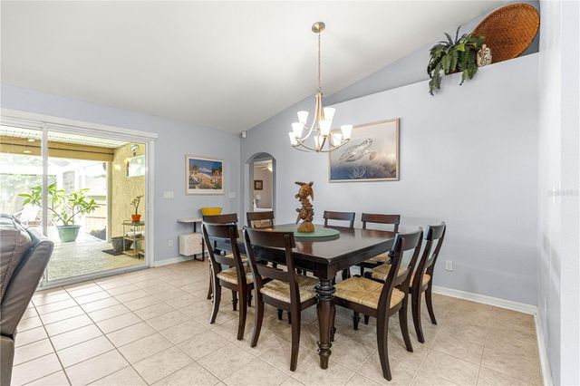 2208 SE 24TH TERRACE, Ocala, FL 34471