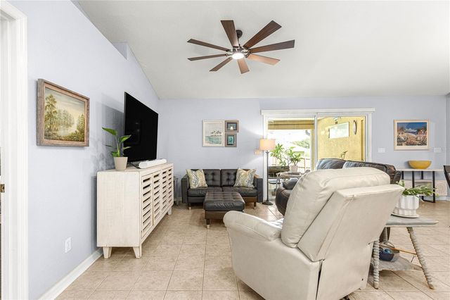 2208 SE 24TH TERRACE, Ocala, FL 34471