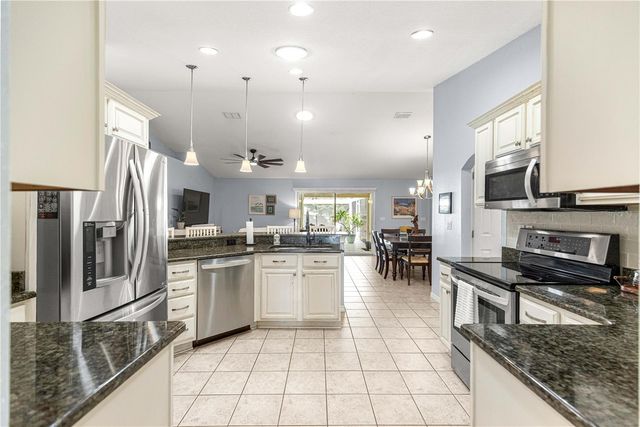 2208 SE 24TH TERRACE, Ocala, FL 34471