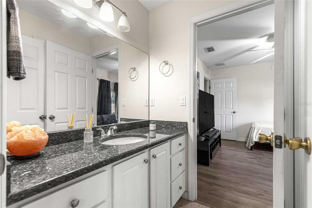2208 SE 24TH TERRACE, Ocala, FL 34471