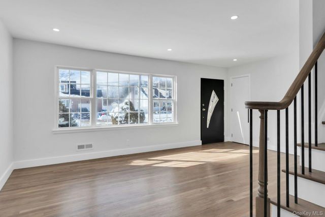 11 Barbara Drive, Farmingdale, NY 11735