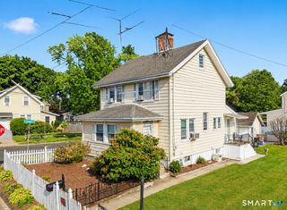 35 Faucett Street, Stamford, CT 06906