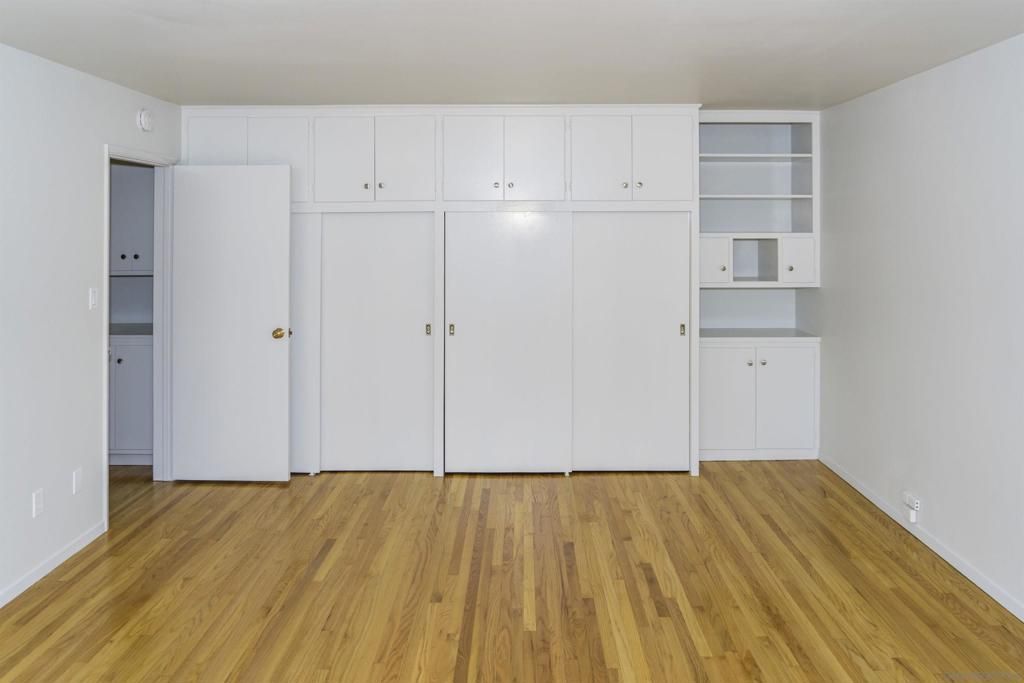 Image 12 of property listing at 5367 La Jolla Blvd 60, La Jolla, CA 92037