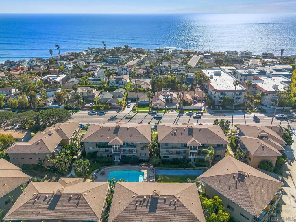 Image 30 of property listing at 5367 La Jolla Blvd 60, La Jolla, CA 92037