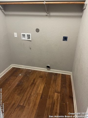 3930 Southern Field, San Antonio, TX 78222