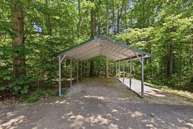 1055 Lonesome Pine Rd, Kingston Springs, TN 37082