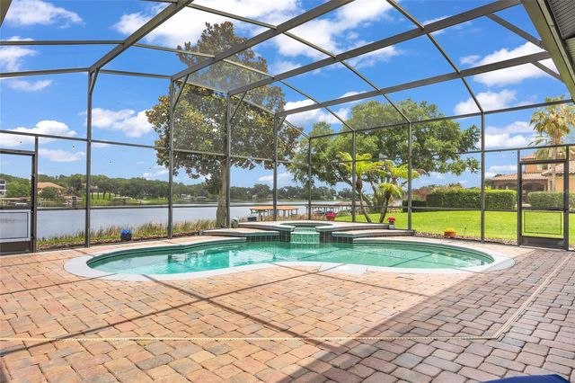 902 JOHNS POINT DRIVE, Winter Garden, FL 34787