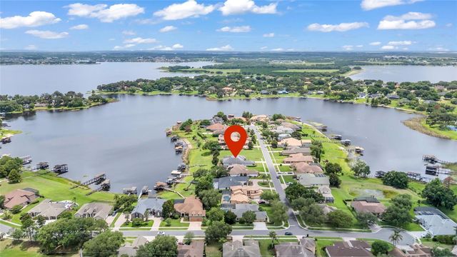 902 JOHNS POINT DRIVE, Winter Garden, FL 34787