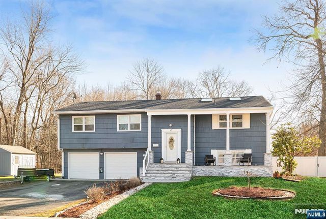 4 Lynn Court, Lincoln Park Borough, NJ 07035