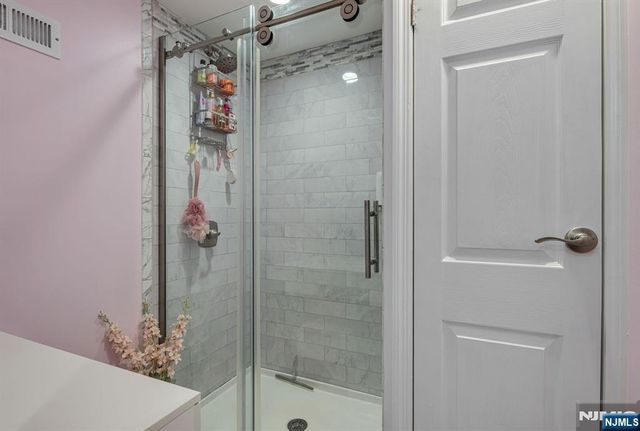 4 Lynn Court, Lincoln Park Borough, NJ 07035