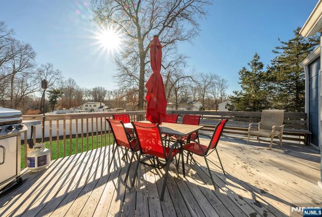 4 Lynn Court, Lincoln Park Borough, NJ 07035