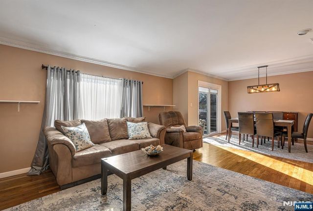 4 Lynn Court, Lincoln Park Borough, NJ 07035