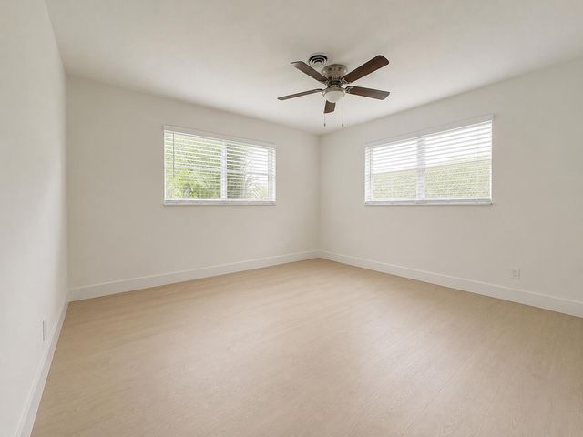 10873 MAGNOLIA Street, Palm Beach Gardens, FL 33418