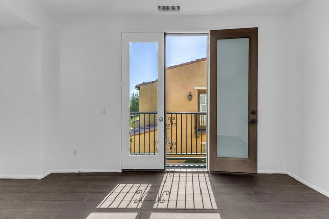 162 Paseo Bravo, Palm Desert, CA 92211