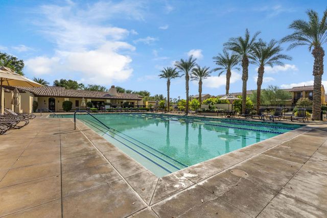 162 Paseo Bravo, Palm Desert, CA 92211