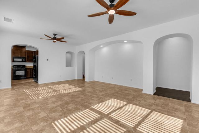 162 Paseo Bravo, Palm Desert, CA 92211
