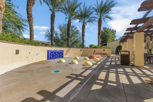 162 Paseo Bravo, Palm Desert, CA 92211