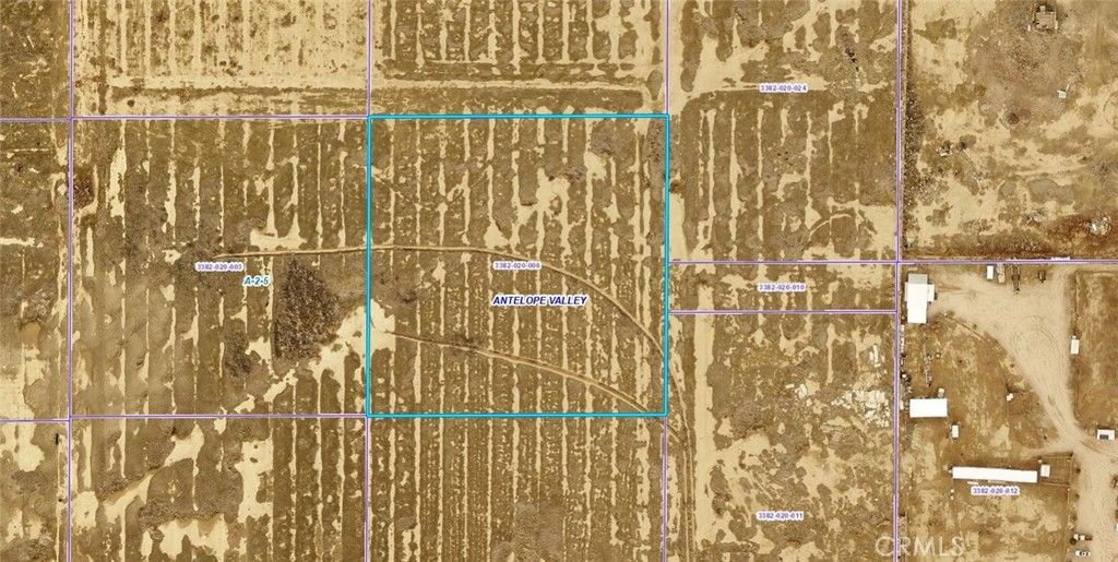 63 Street E, Lancaster, CA 93535