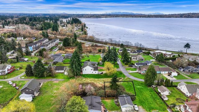 932 Georgia Street, Blaine, WA 98230