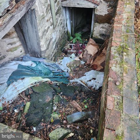 221 CEDAR ST, Tamaqua, PA 18252