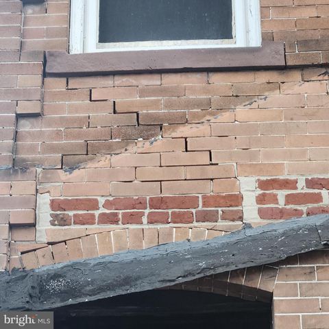 221 CEDAR ST, Tamaqua, PA 18252