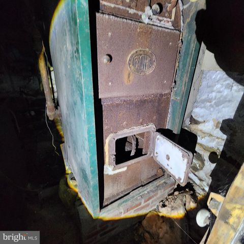 221 CEDAR ST, Tamaqua, PA 18252