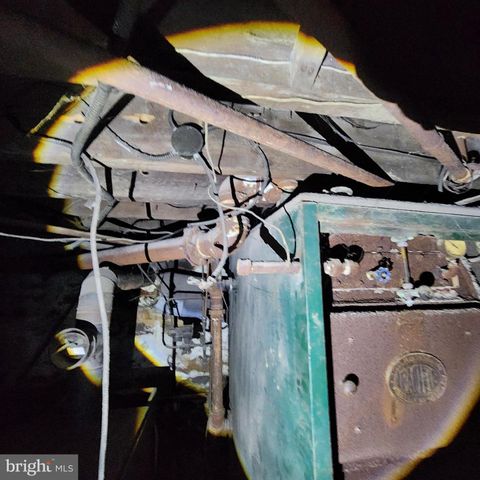 221 CEDAR ST, Tamaqua, PA 18252