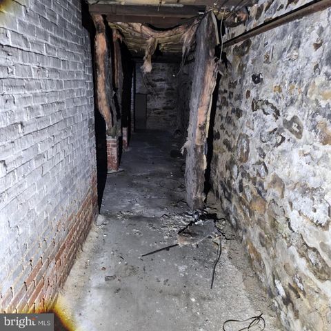 221 CEDAR ST, Tamaqua, PA 18252