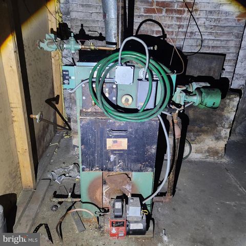 221 CEDAR ST, Tamaqua, PA 18252