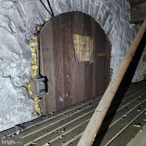 221 CEDAR ST, Tamaqua, PA 18252